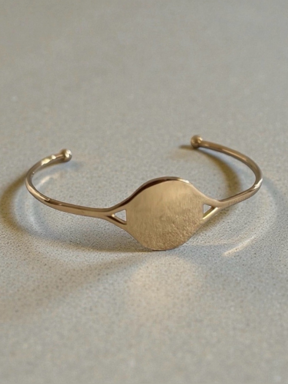 Plunder Polished Golf-tone Signet Engravable Bangle